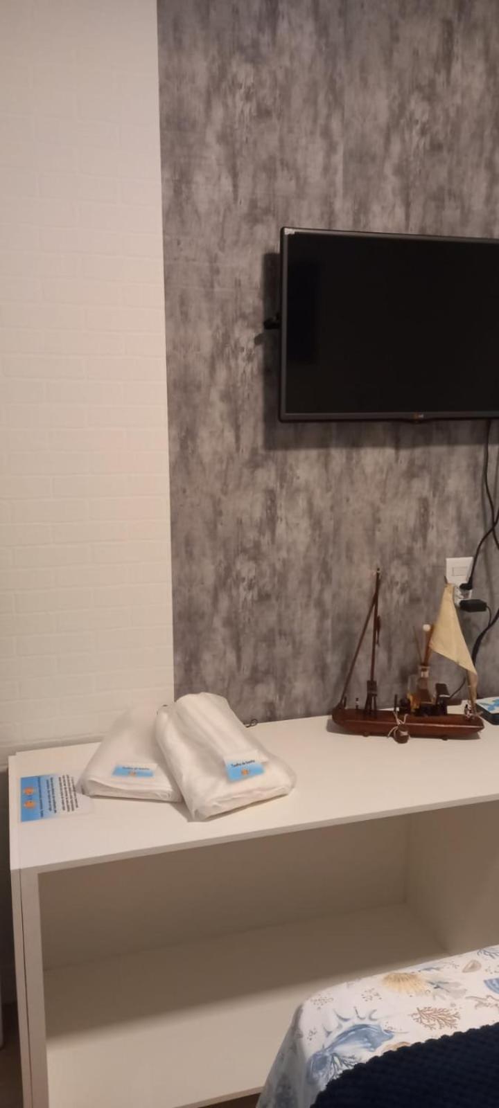 Na Da Enseada, 100 Mt Apartment